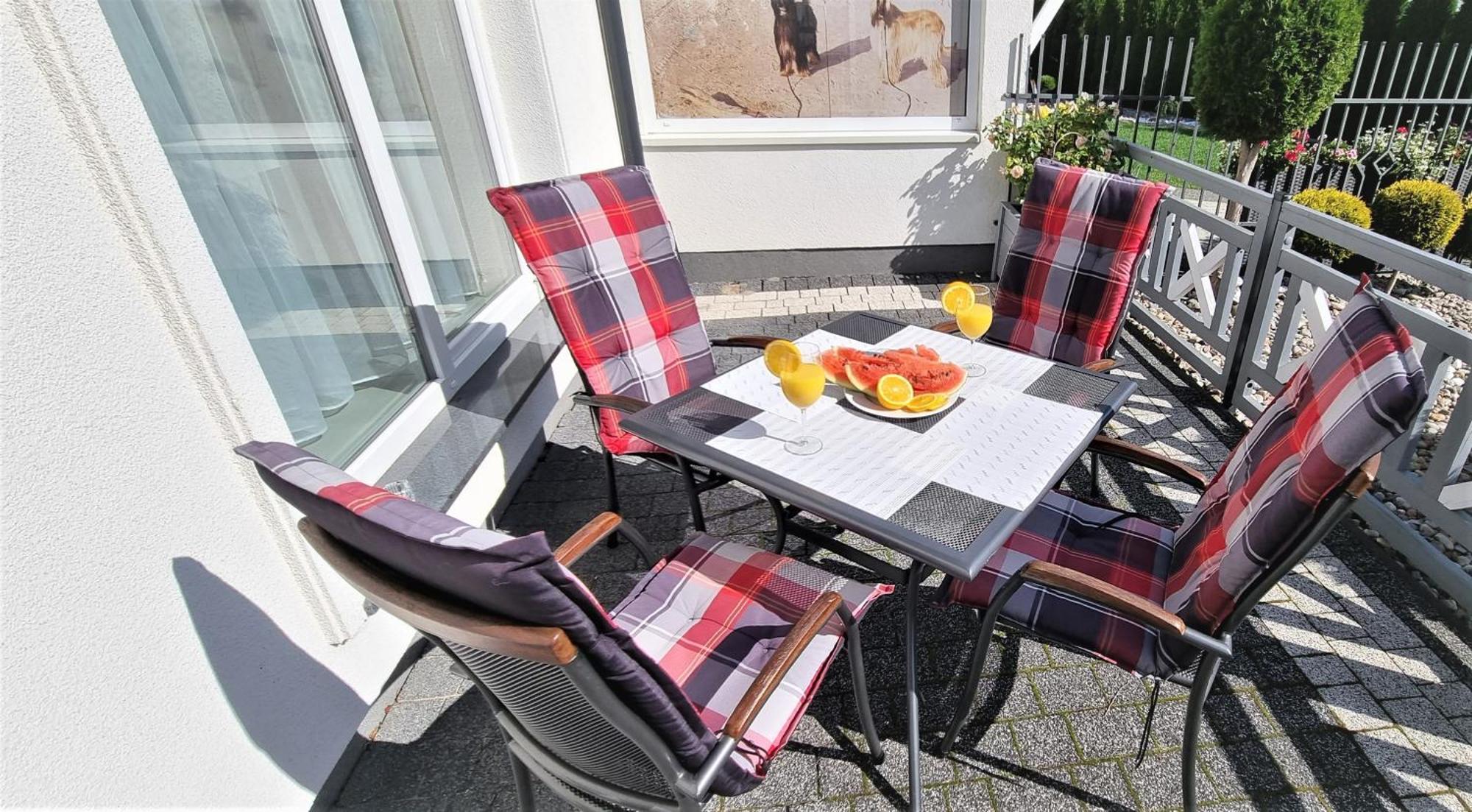 Apartamenty Dzemejra - Jumeirah Ujście-Darłowskie Dış mekan fotoğraf