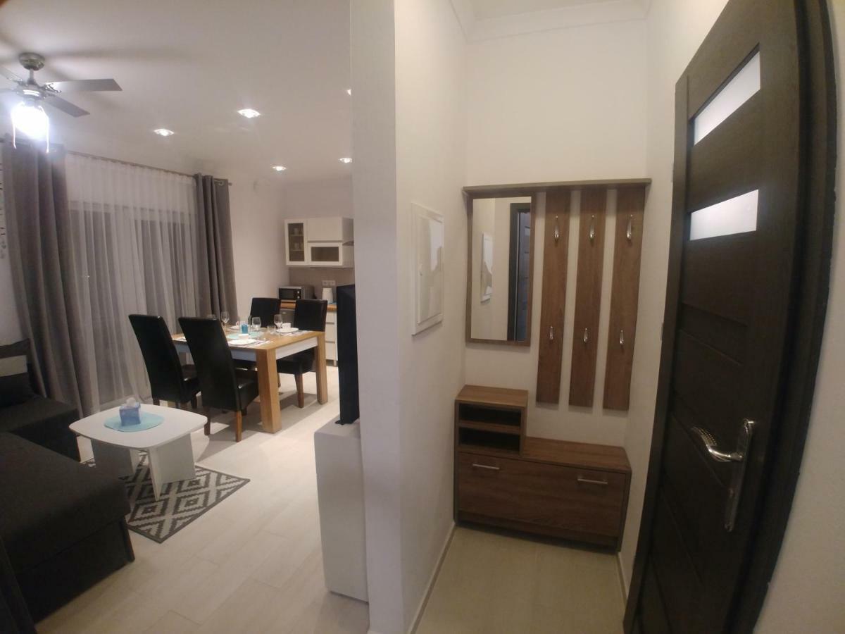 Apartamenty Dzemejra - Jumeirah Ujście-Darłowskie Dış mekan fotoğraf