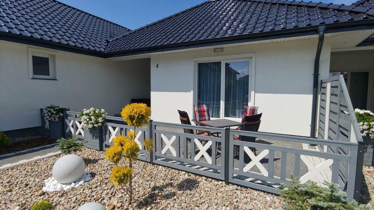 Apartamenty Dzemejra - Jumeirah Ujście-Darłowskie Dış mekan fotoğraf